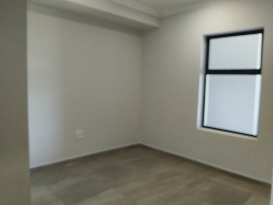 1 Bedroom Property for Sale in Table View Western Cape